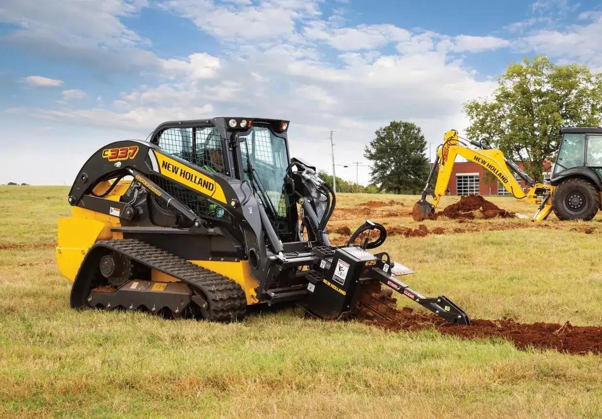 2023 New Holland C337