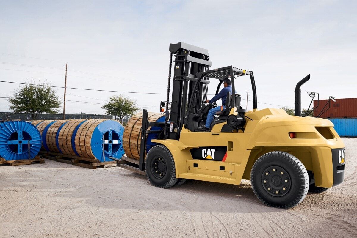 Photo of 2015 Cat Lift Trucks DP150N
