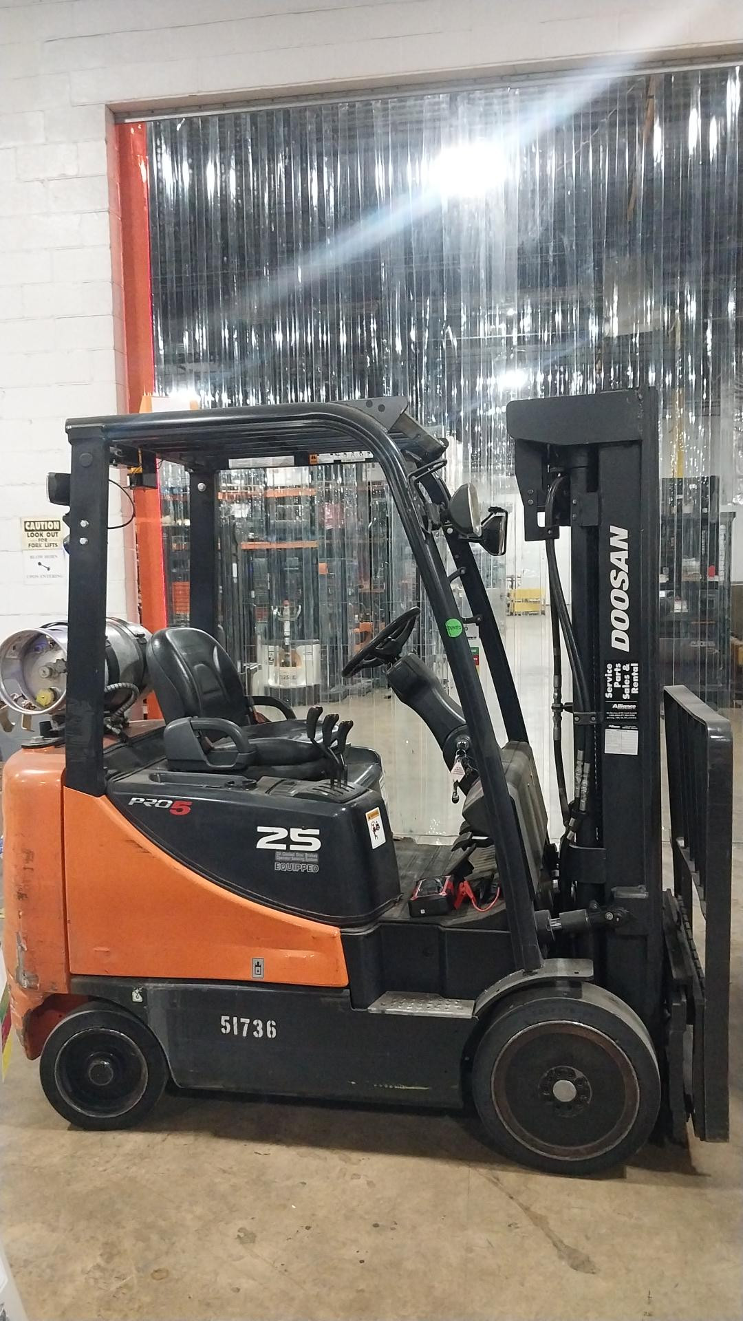 Photo of a 2017 Doosan GC25P-5