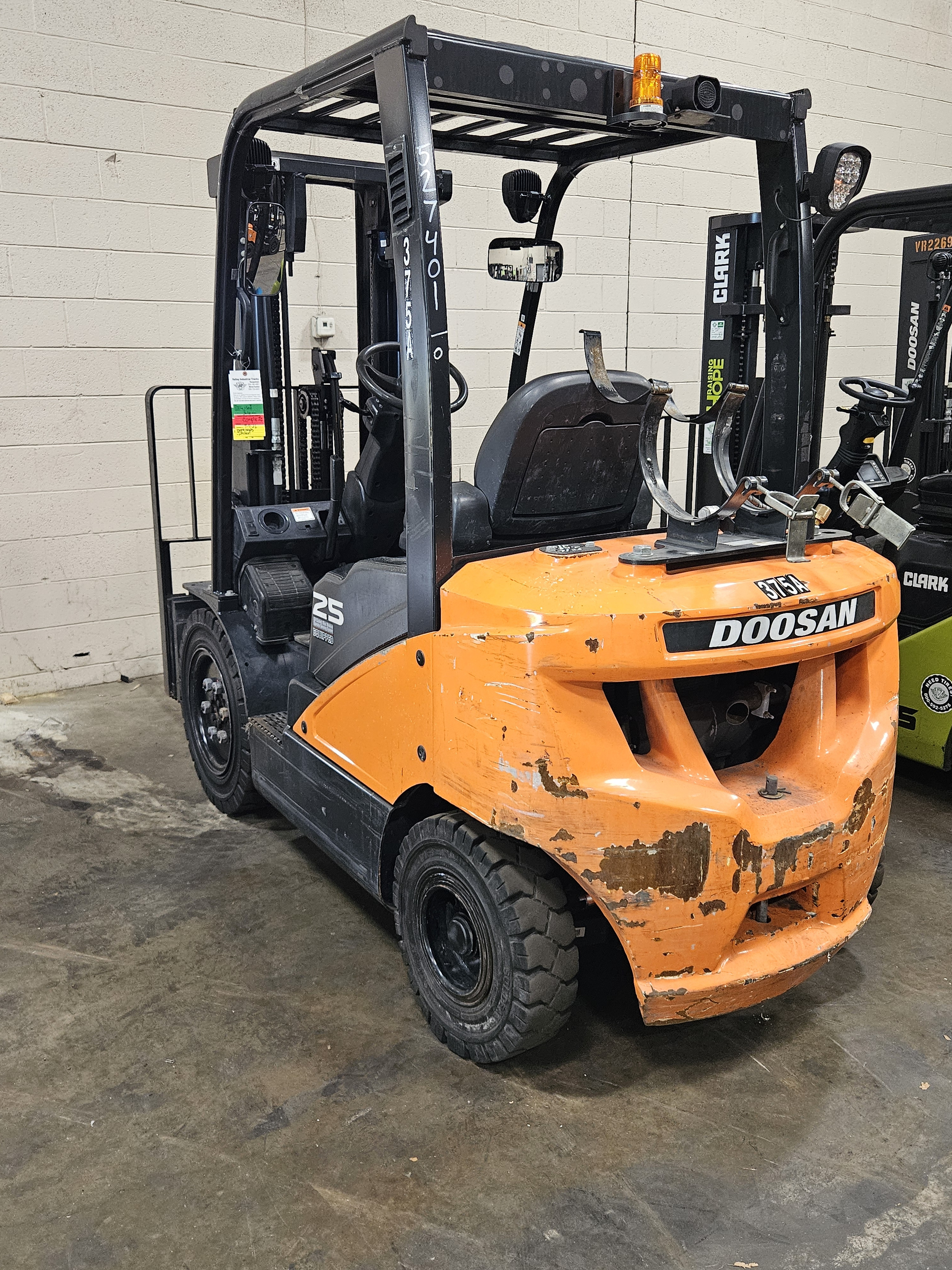 2021 Doosan G25N-7