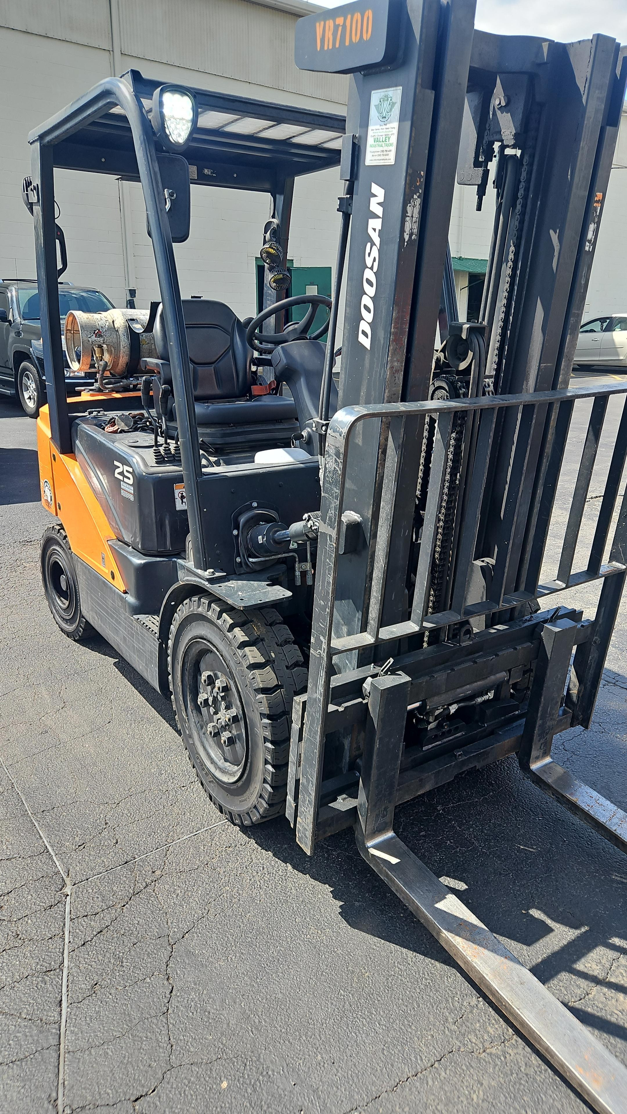 Photo of 2022 Doosan G25E-7