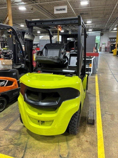2020 Clark S25D
