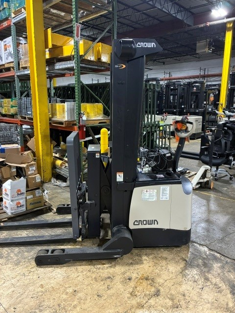 2016 Crown SHR5540-35