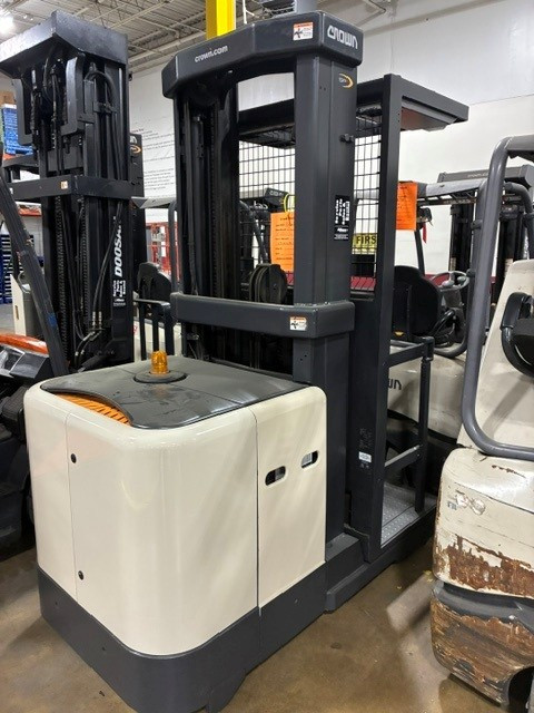 2013 Crown SP3510-30