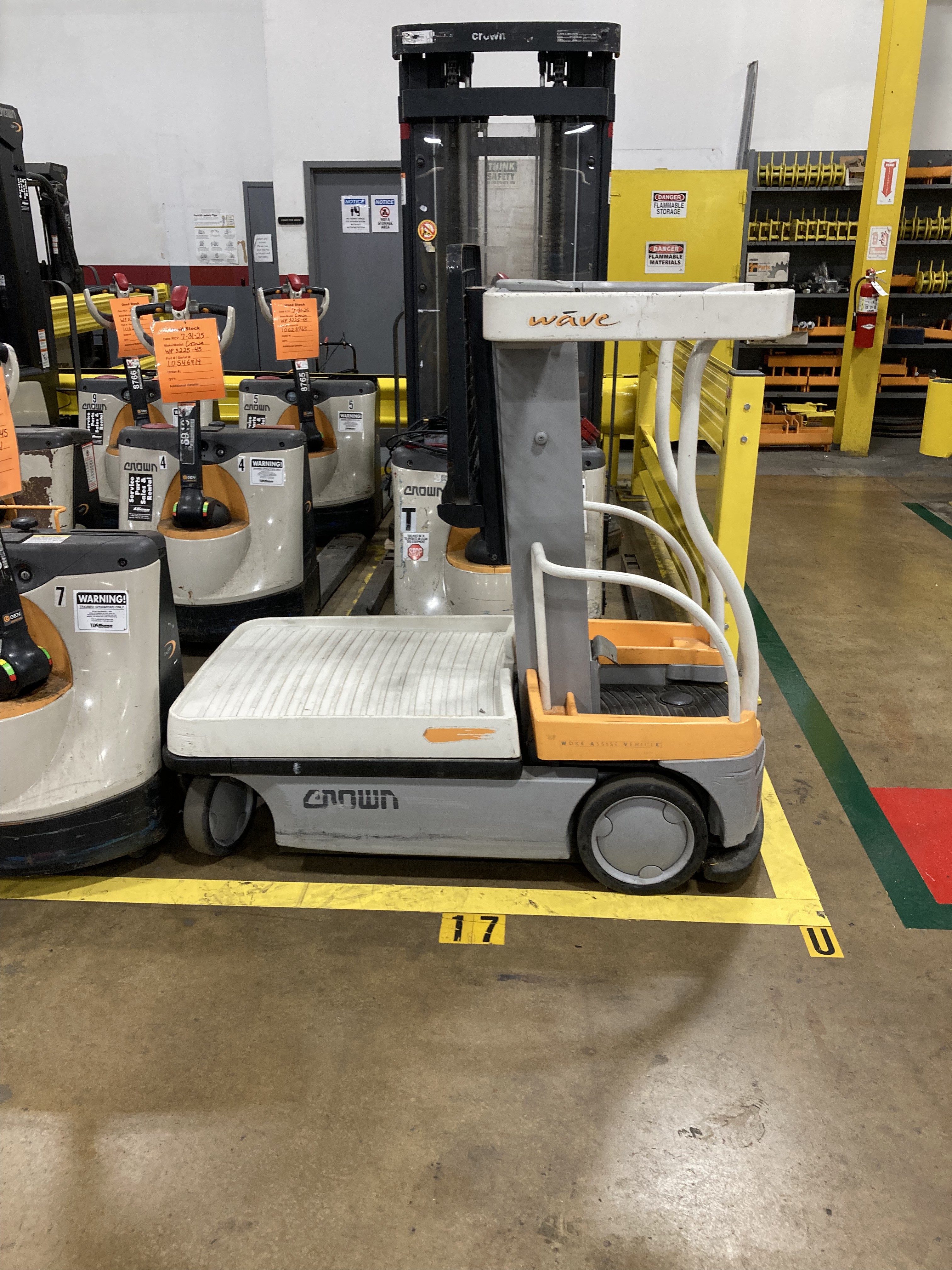 Photo of a 2014 Crown WAV50-118