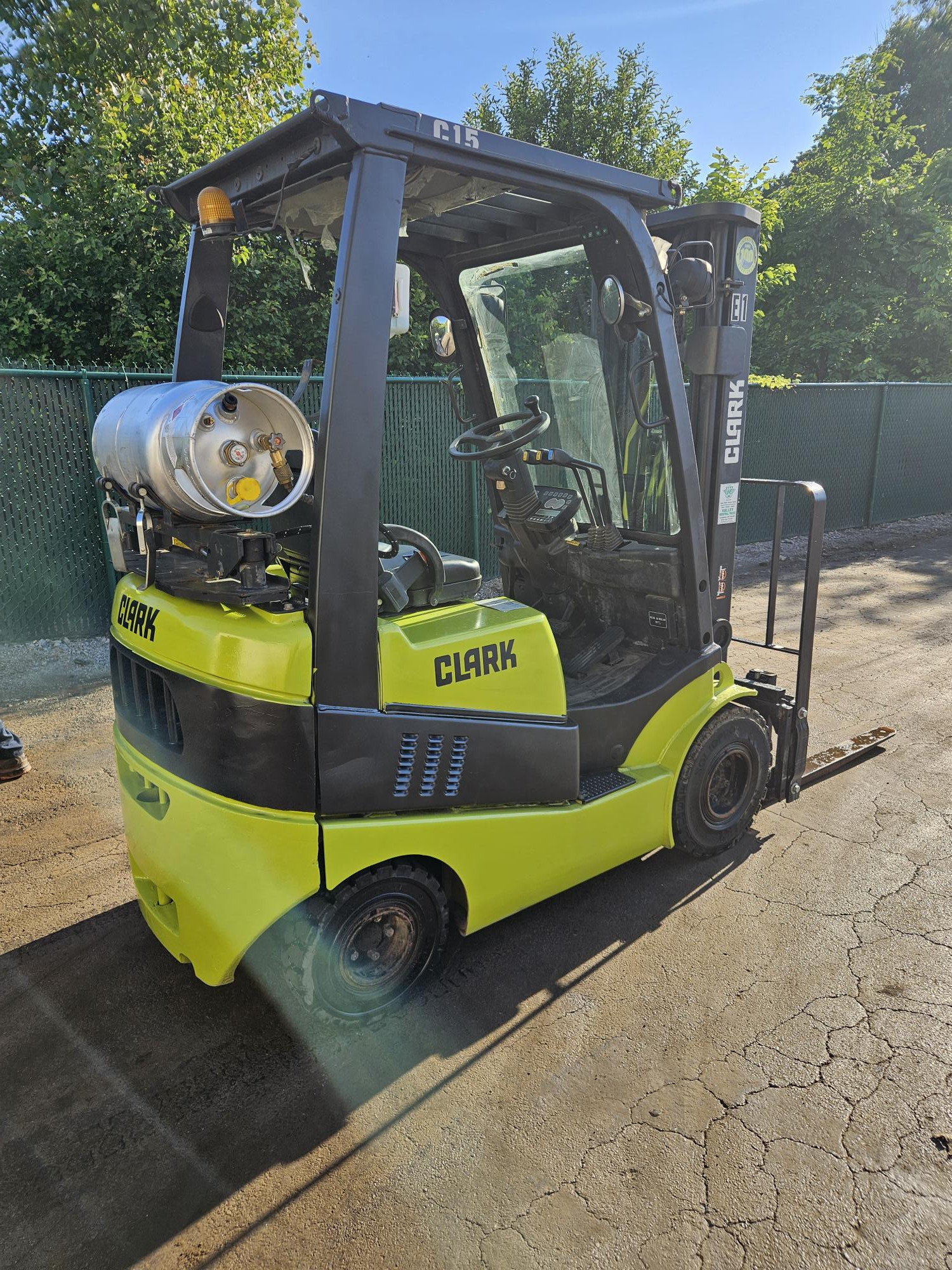 2016 Clark C15L