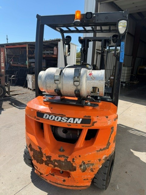 2021 Doosan G25N-7