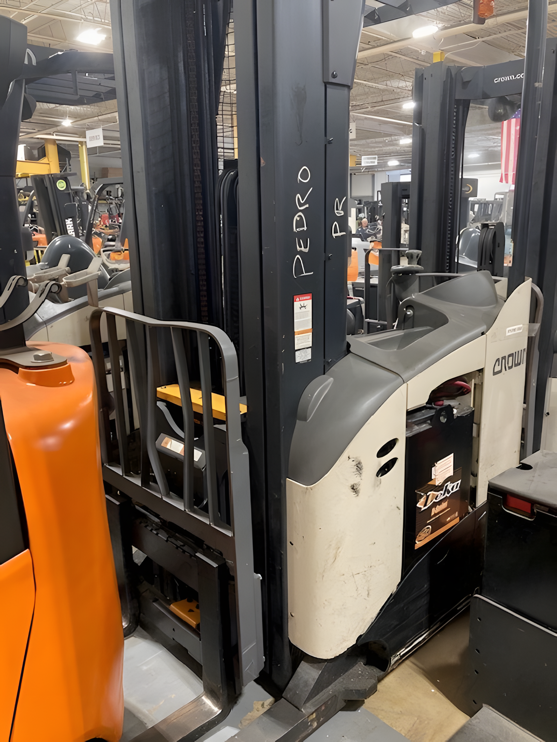 Photo of a 2018 Crown RR5795S-45