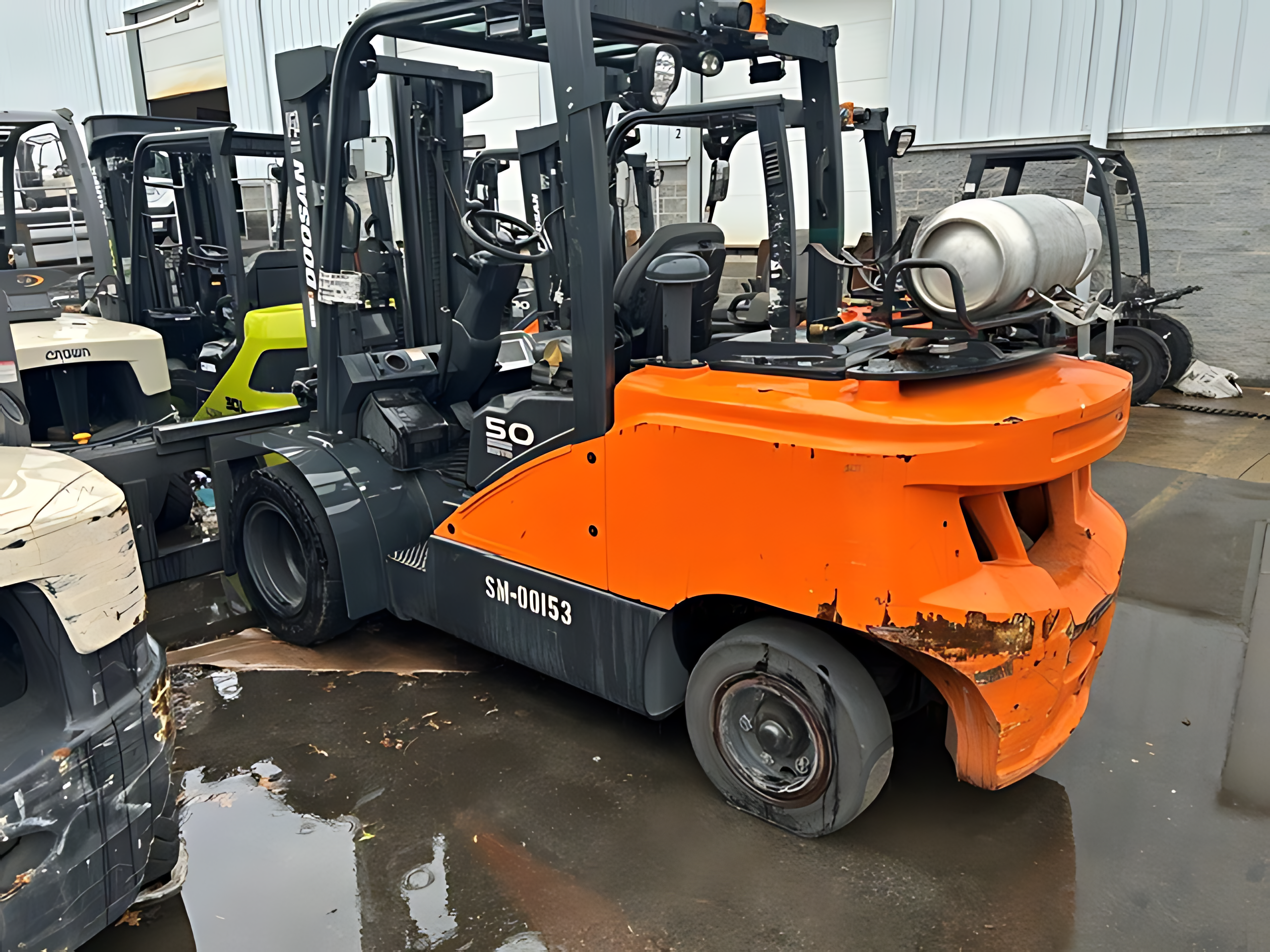 Photo of a 2022 Doosan G50C-7