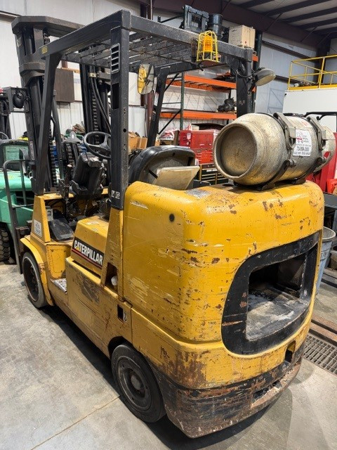 2004 Cat Lift Trucks GC45K