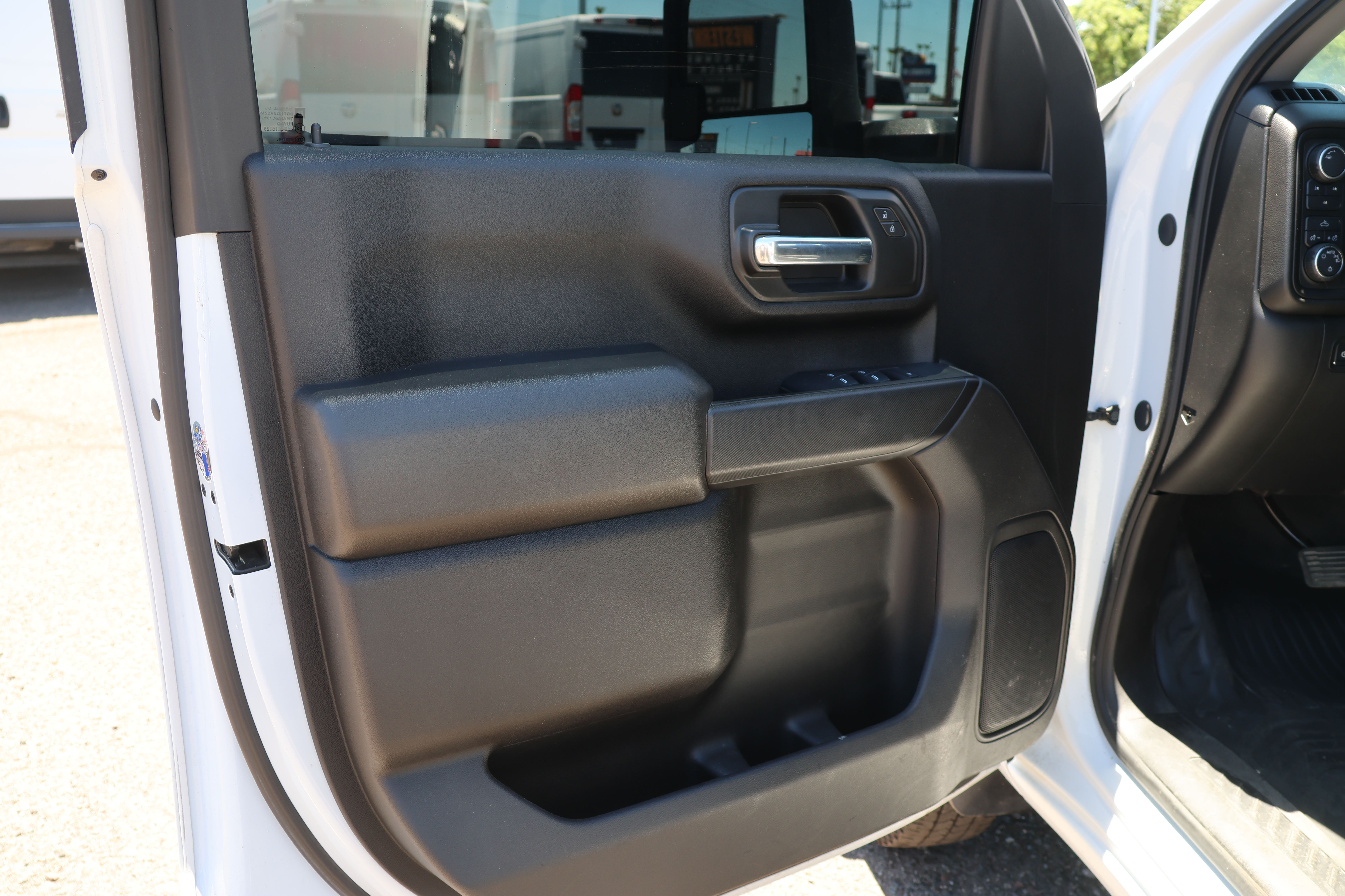 2025 Chevrolet SILVERADO 3500HD WORK TRUCK