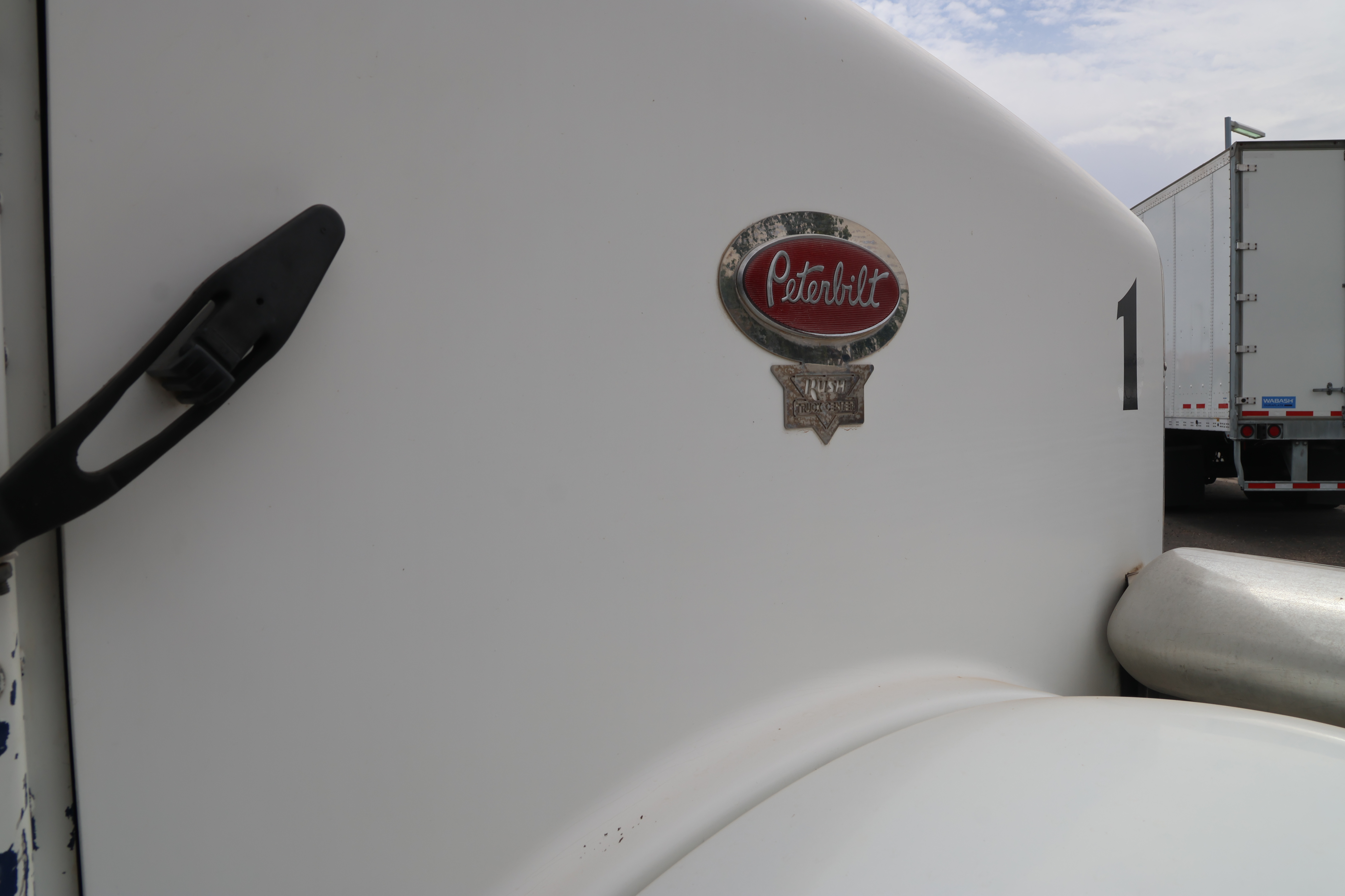 2002 Peterbilt 357