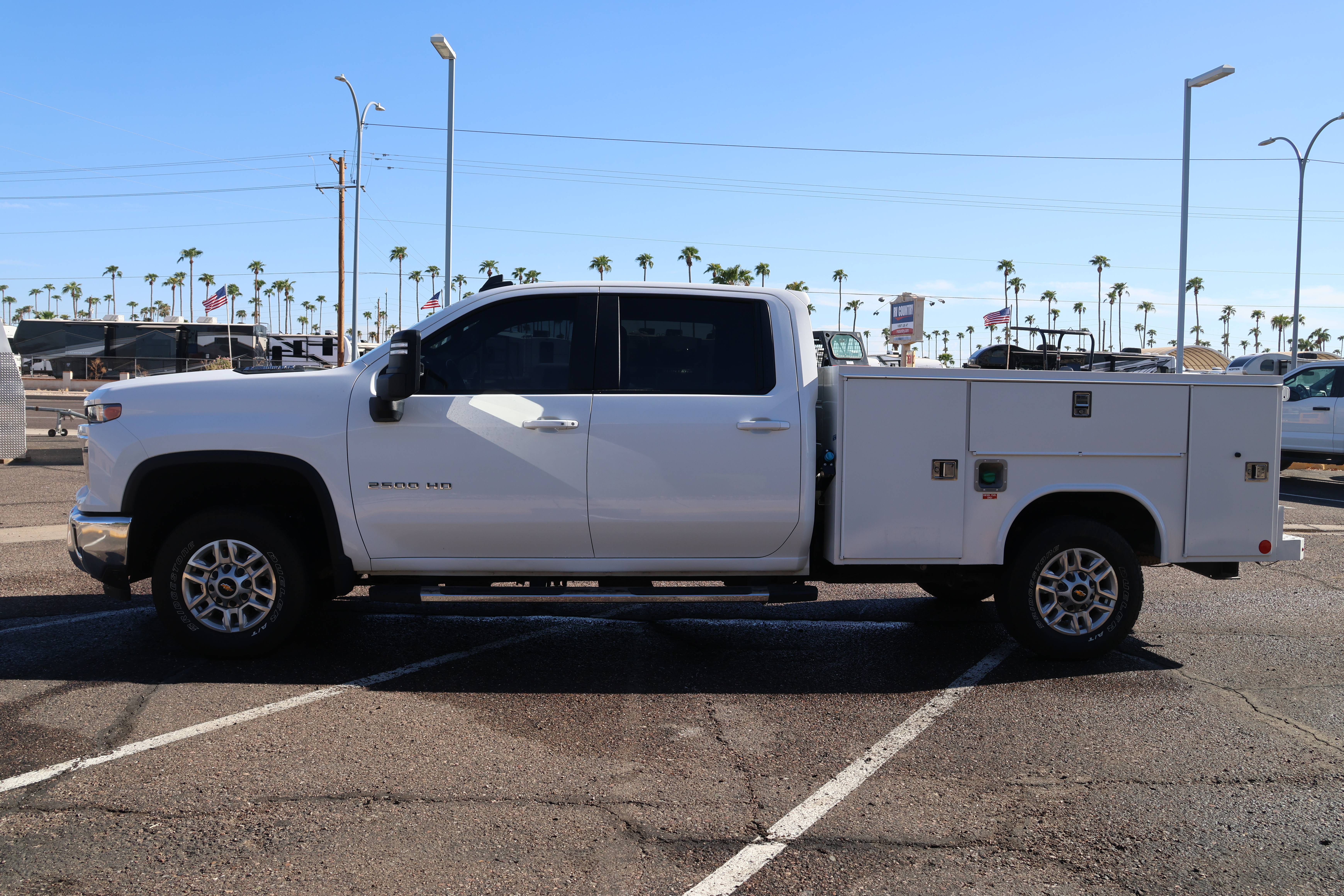 2025 Chevrolet SILVERADO 2500 HD DIESEL UTILITY BED CONTRACTOR READY