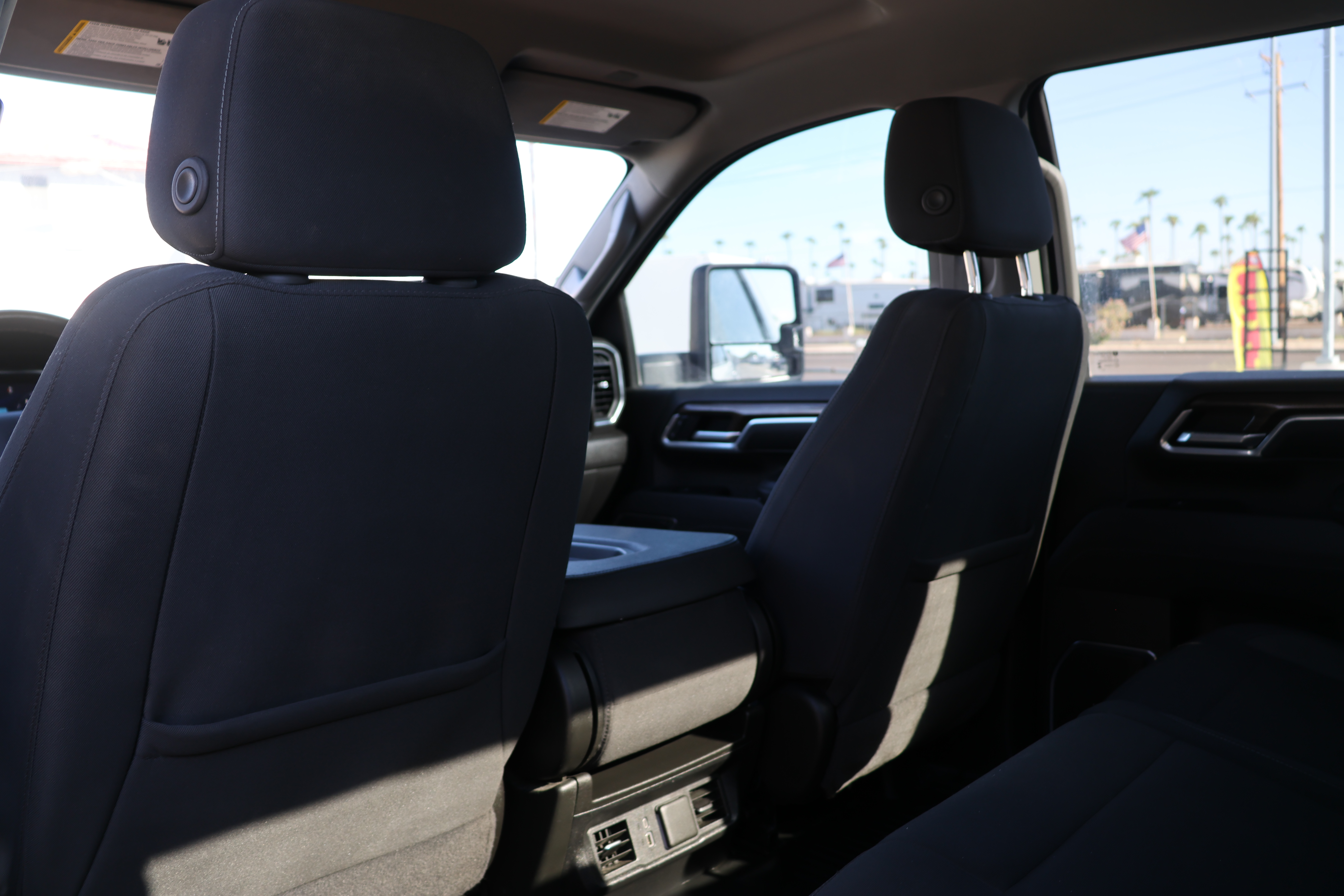 2025 Chevrolet SILVERADO 2500 HD DIESEL UTILITY BED CONTRACTOR READY