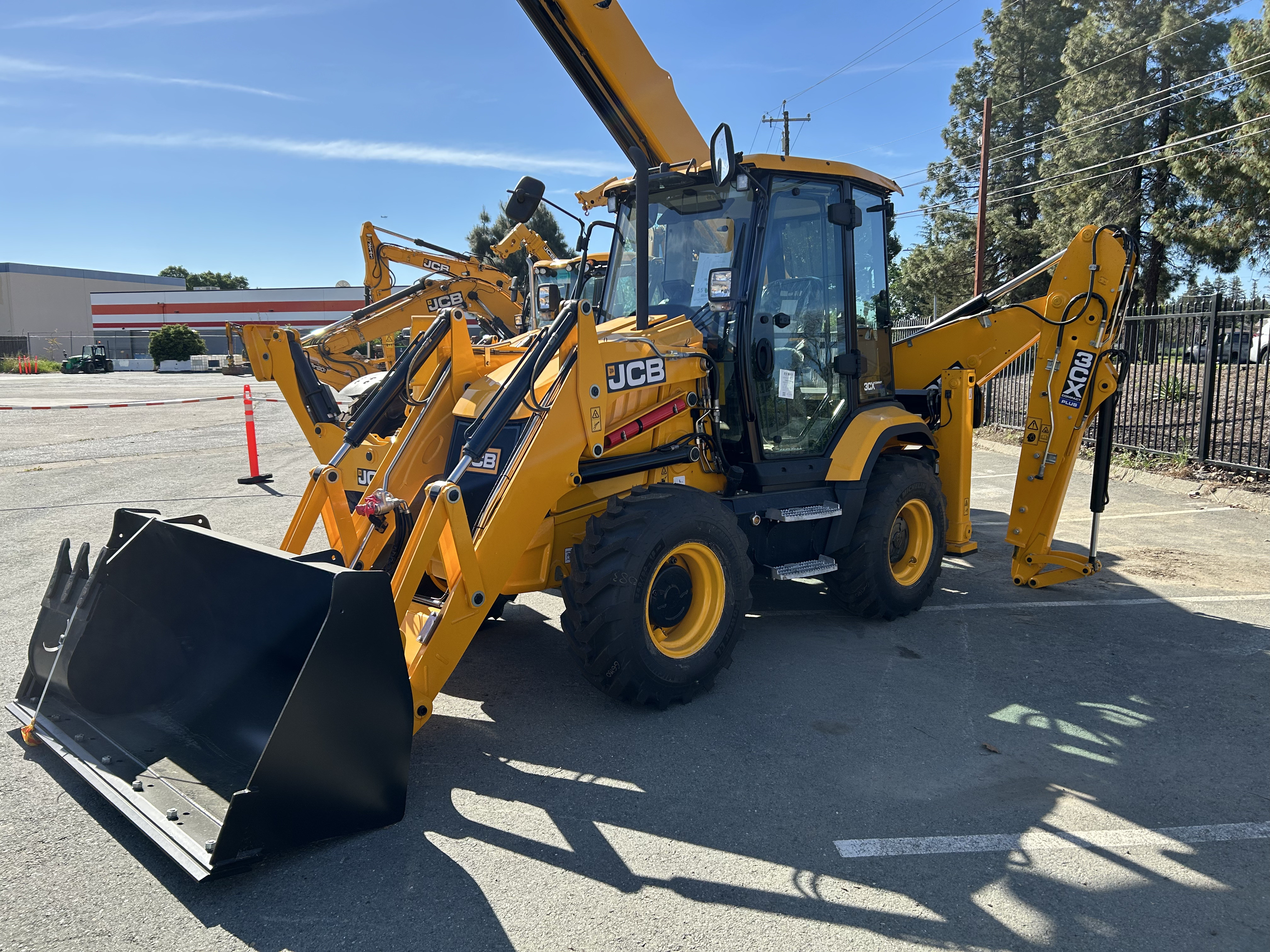Photo of 2026 JCB 3CX Compact 12L4WM