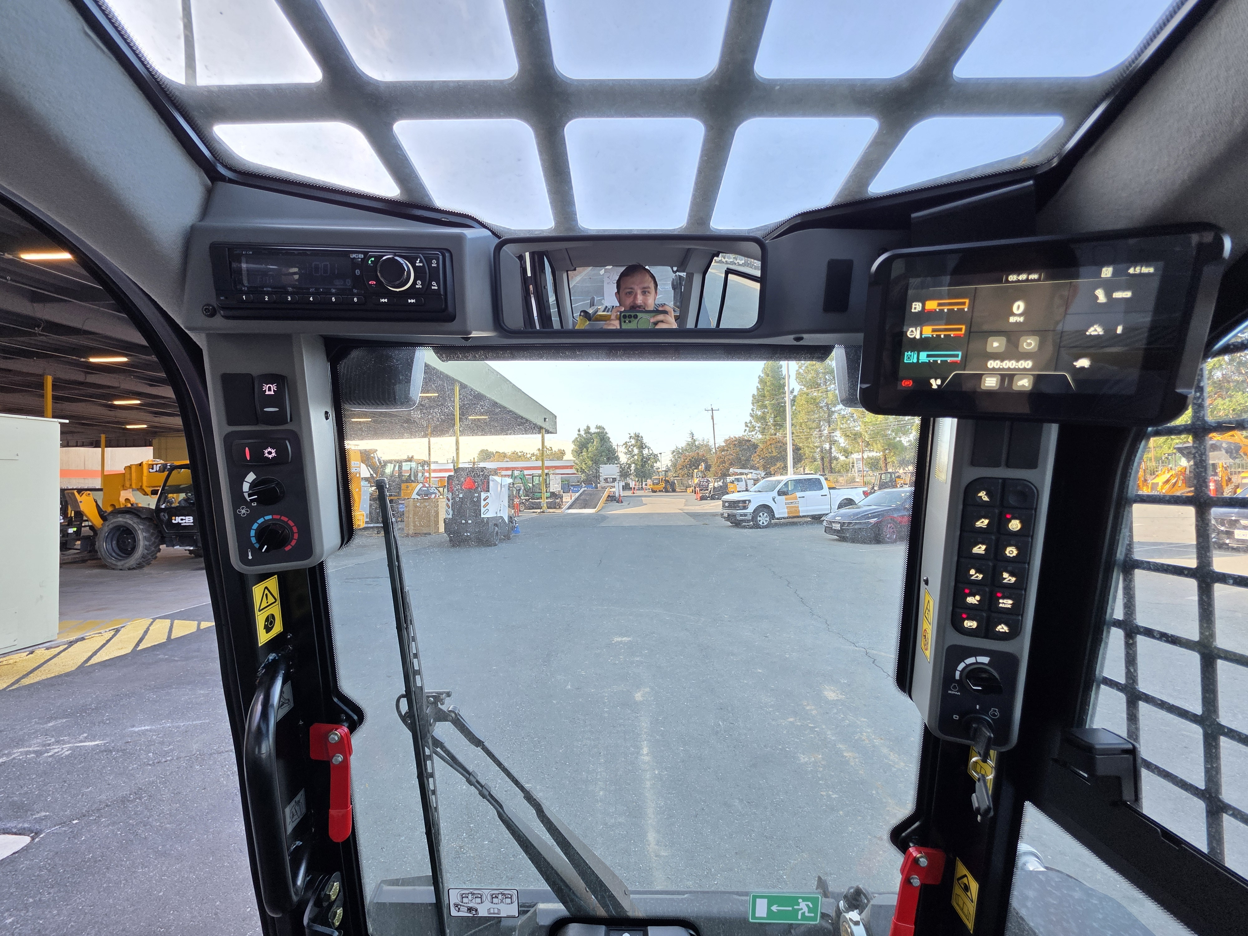 2026 JCB 250T