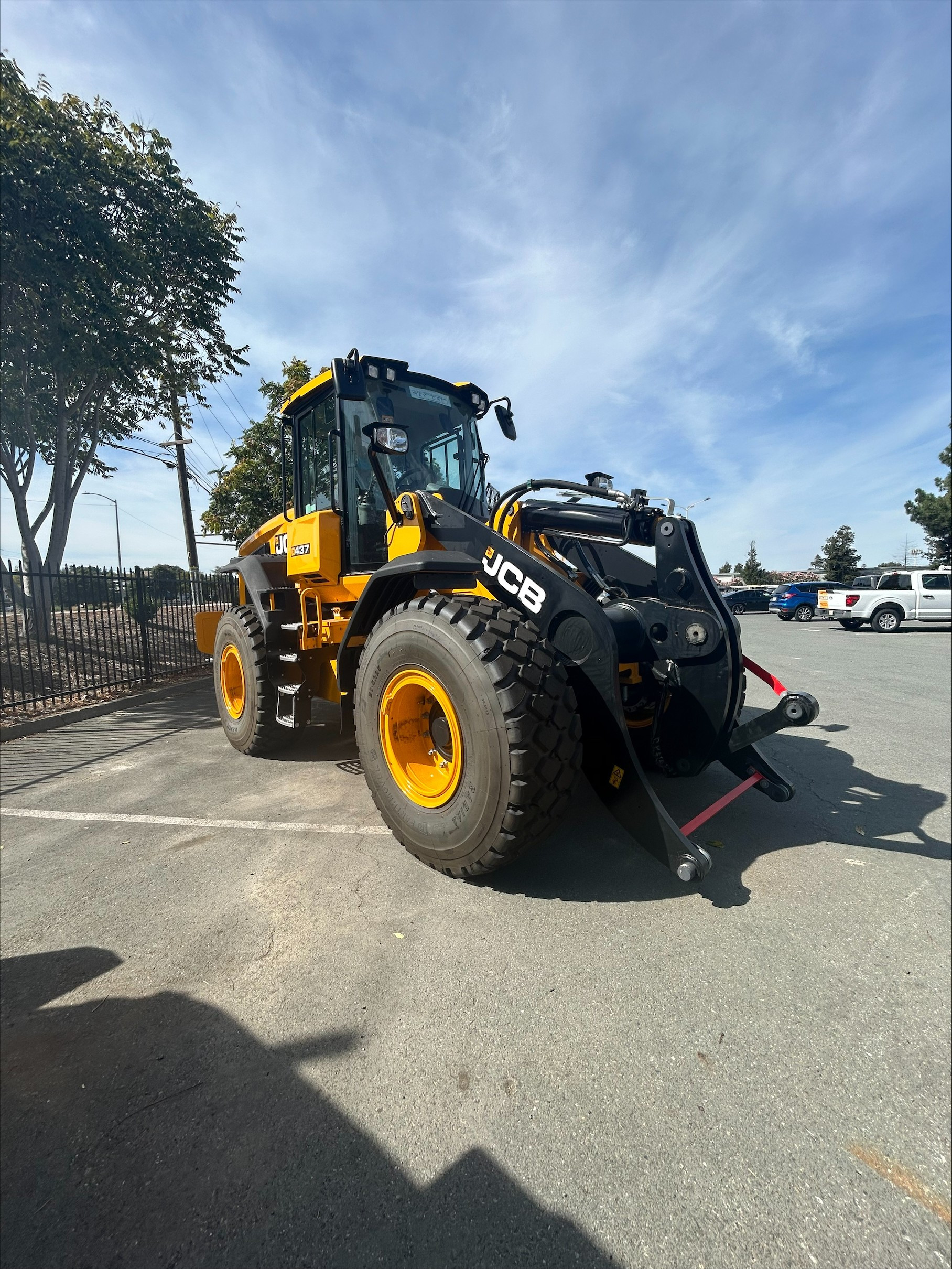 2026 JCB 437