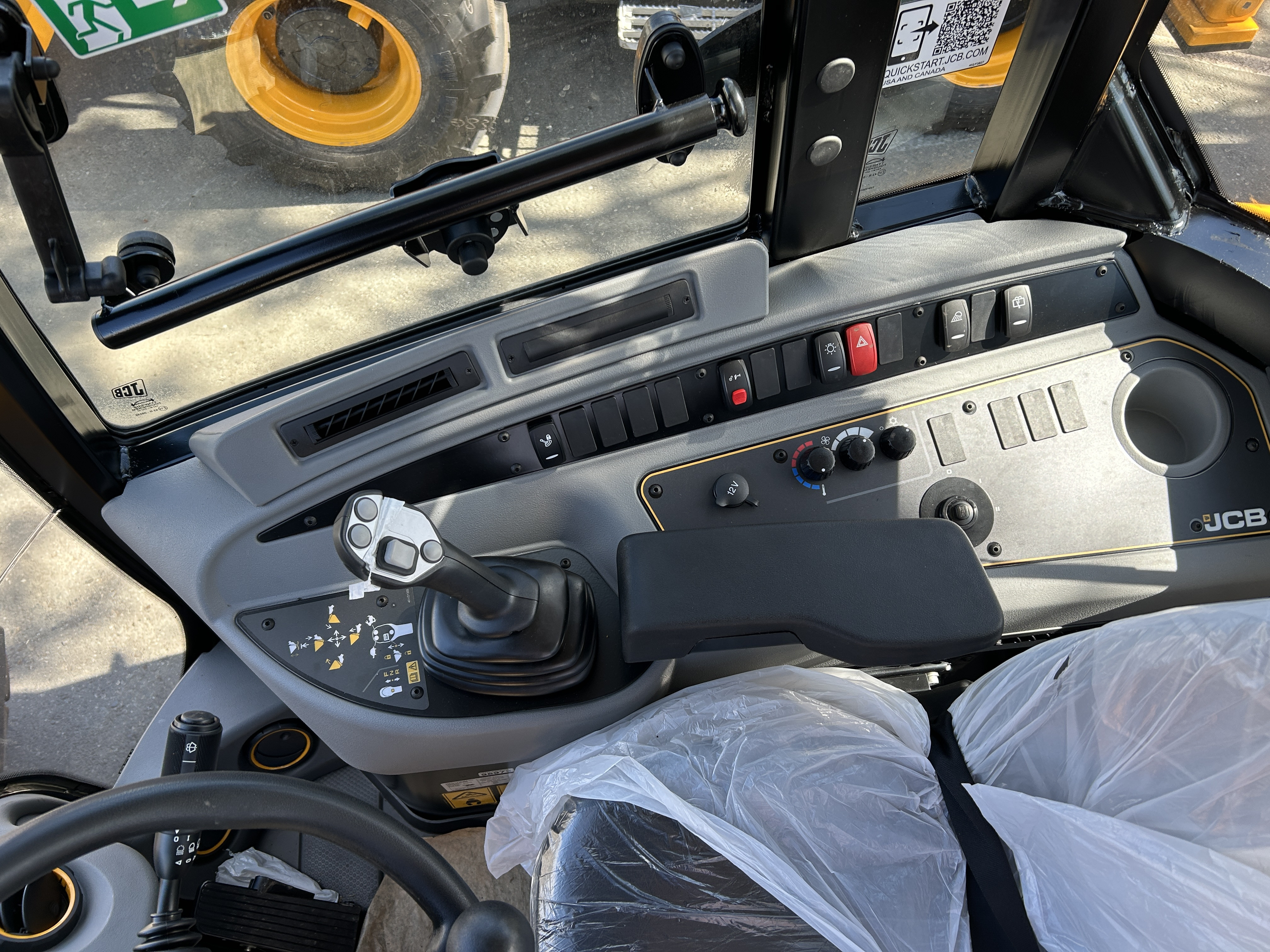 2026 JCB 407