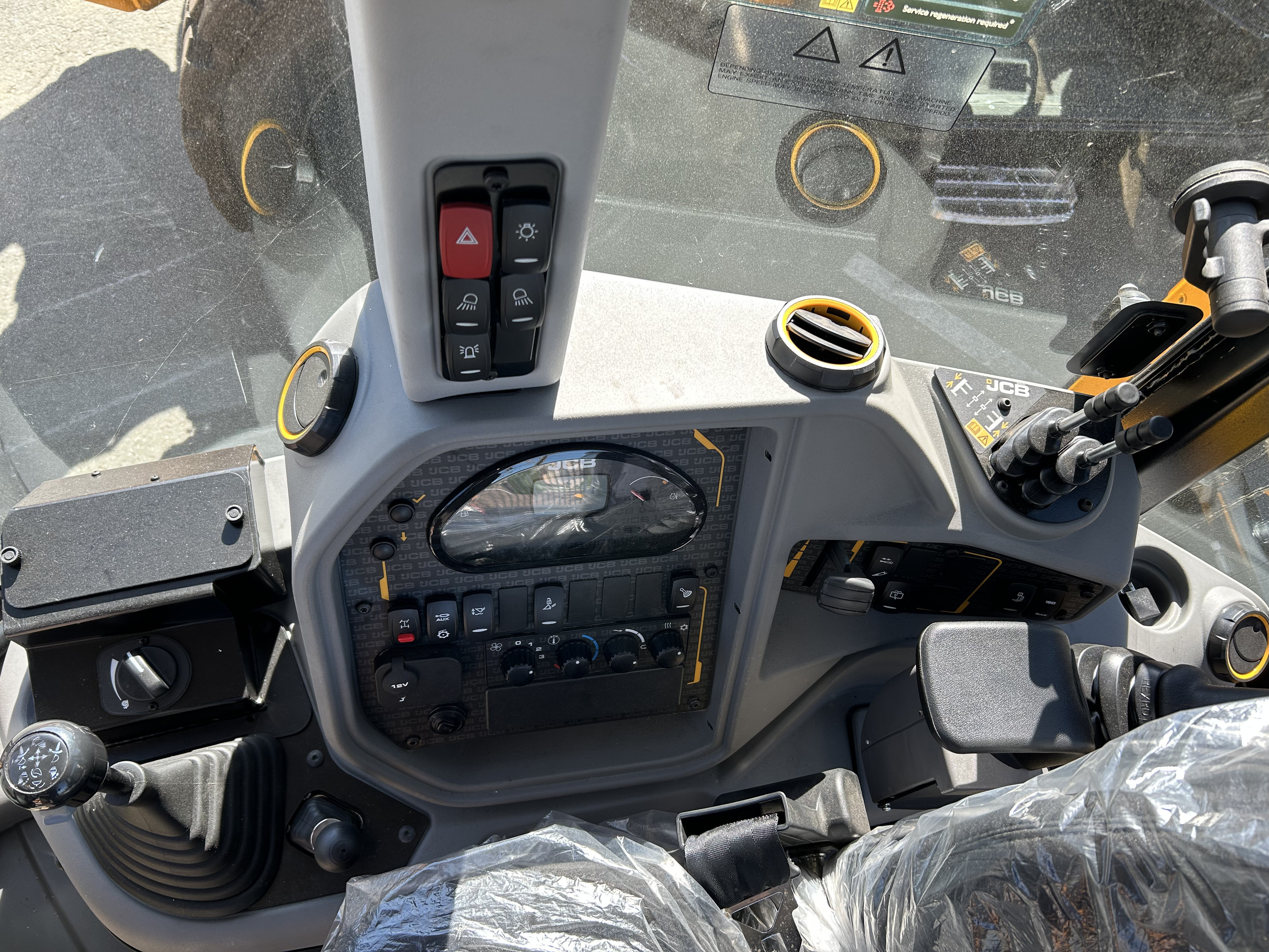 2026 JCB 3CX COMPACT 12L4WM
