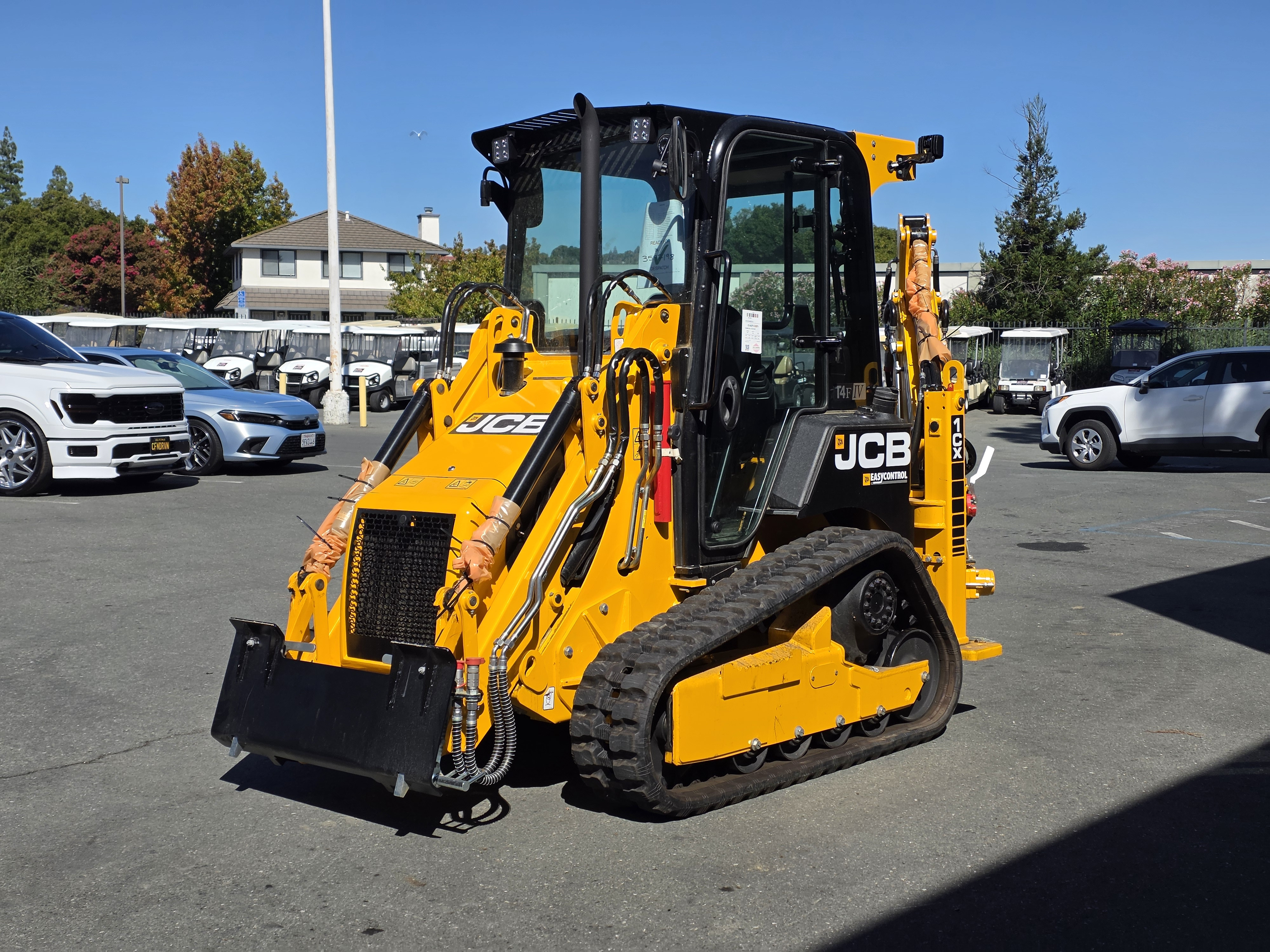 2026 JCB 1CXT