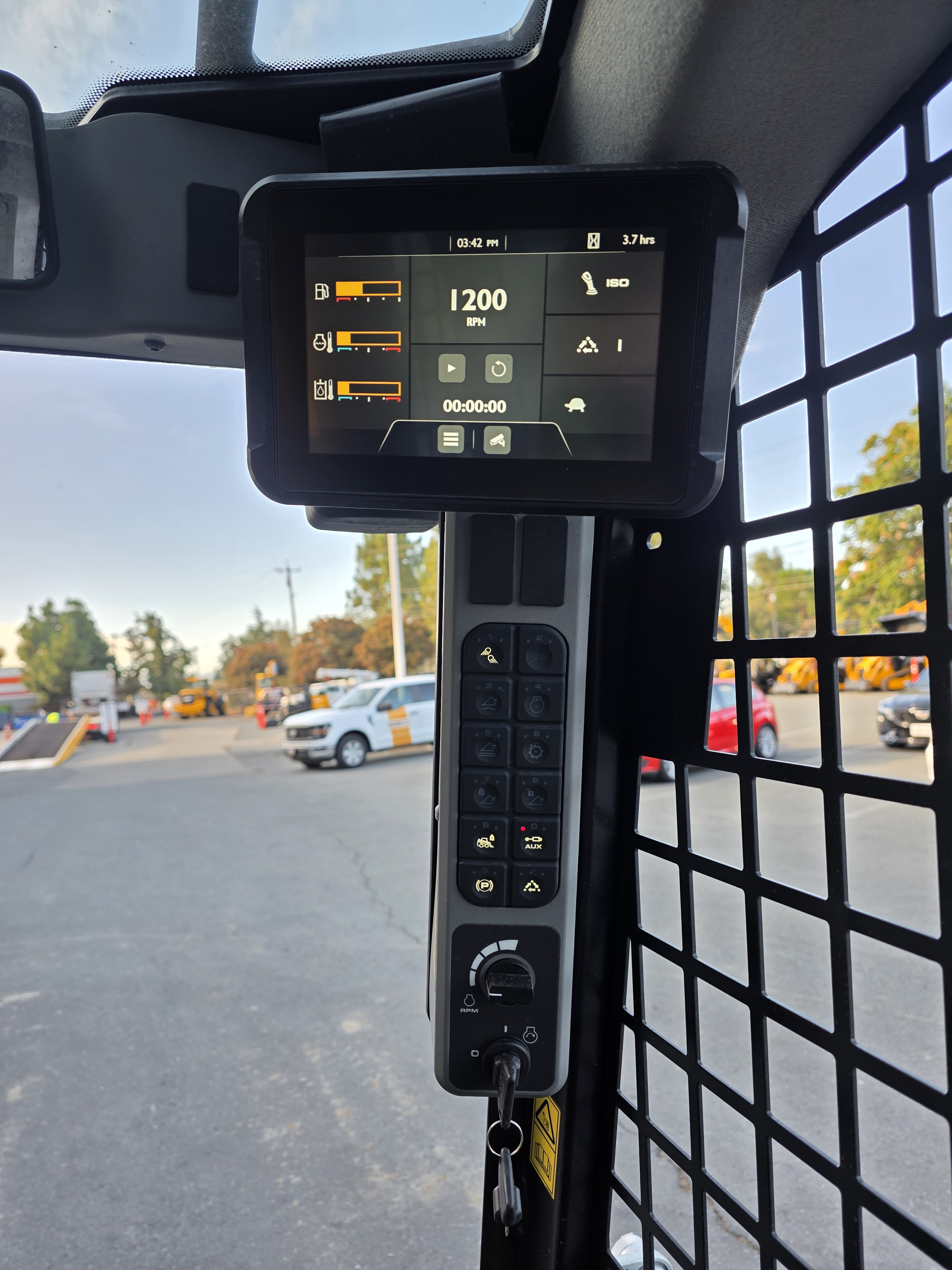 2026 JCB 215