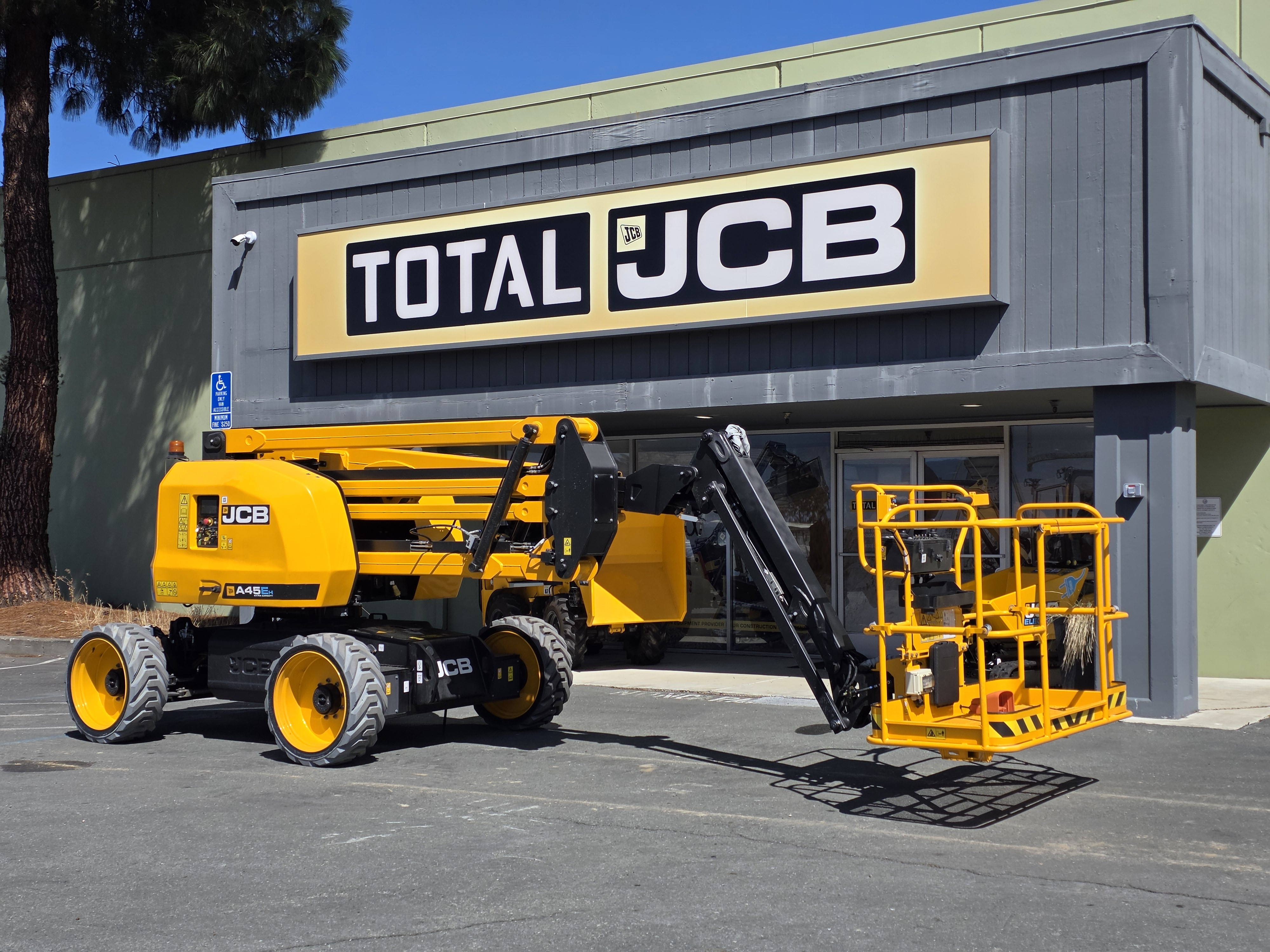 Photo of 2025 JCB A45EH