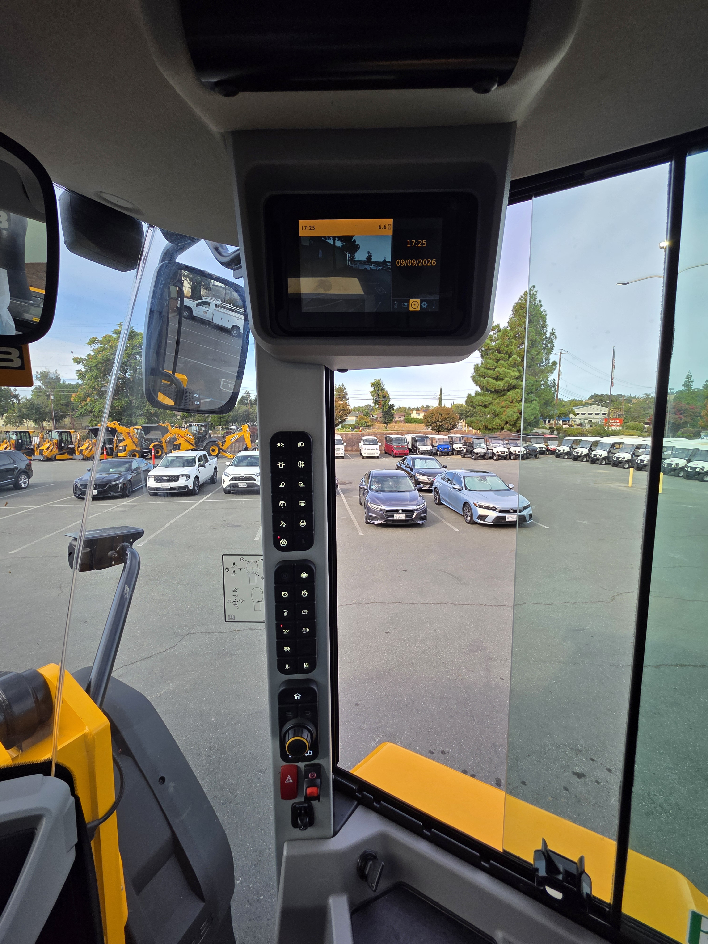 2026 JCB 437