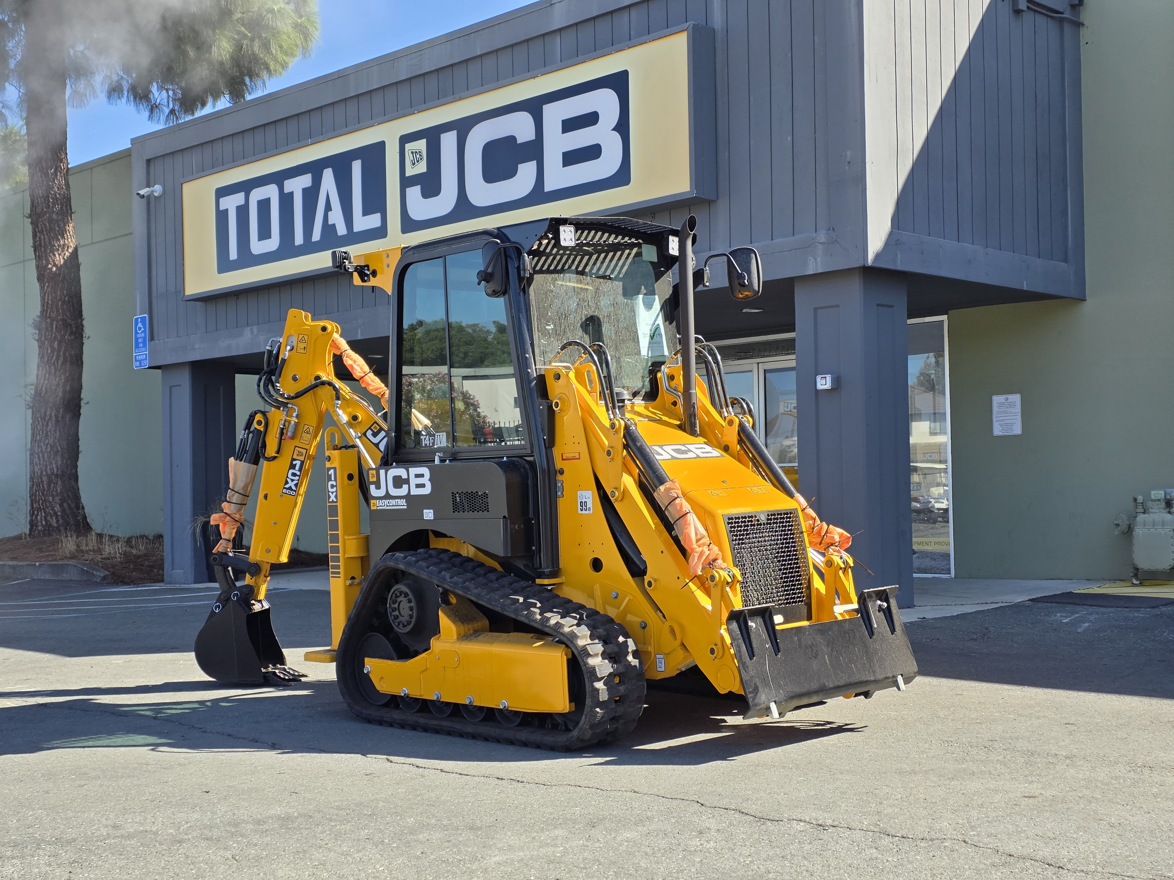2026 JCB 1CXT