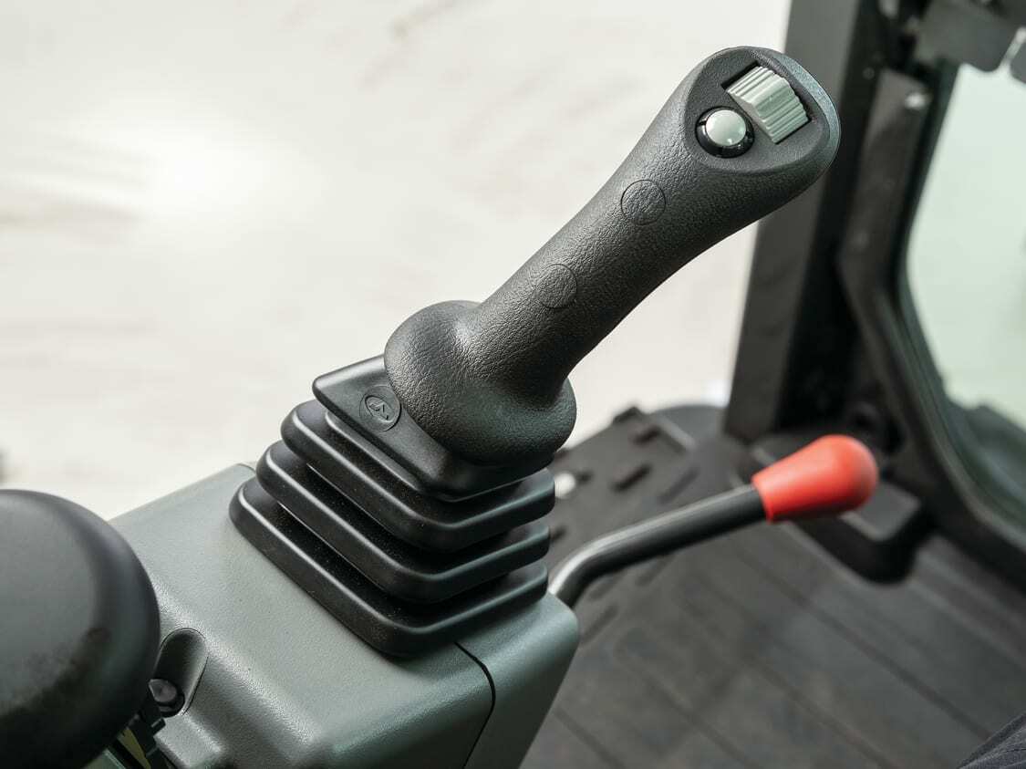 2025 Bobcat E20