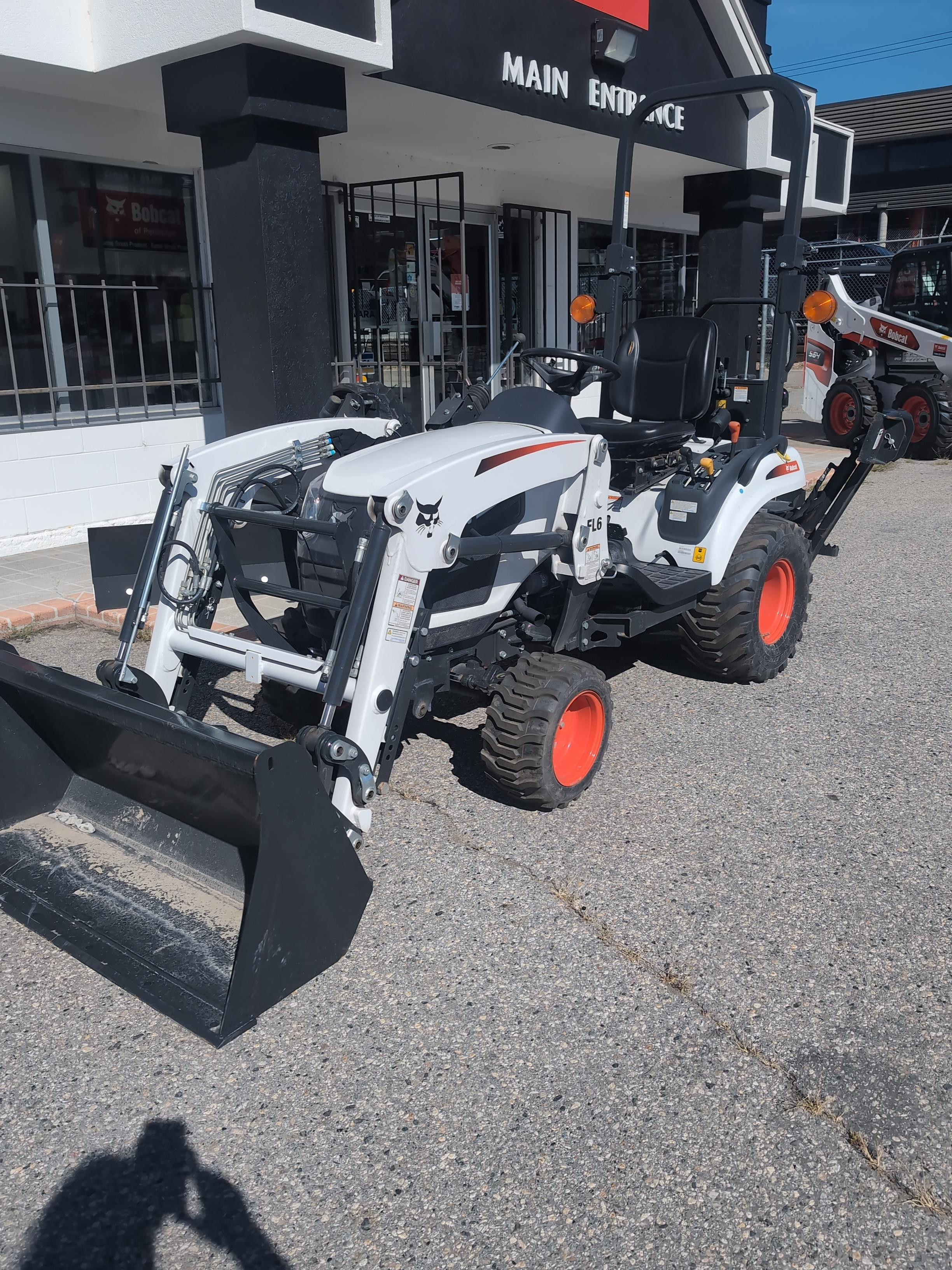 Photo of a 2024 Bobcat CT1025