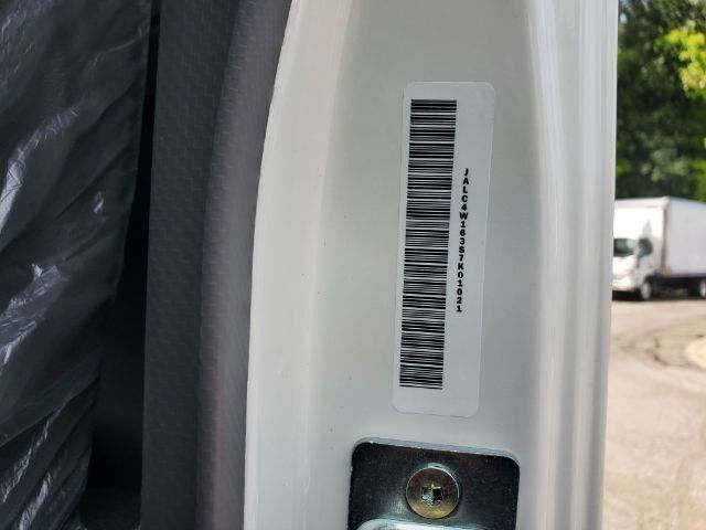 2025 Isuzu NPR XD