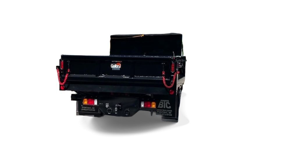 2024 Isuzu NPR HD