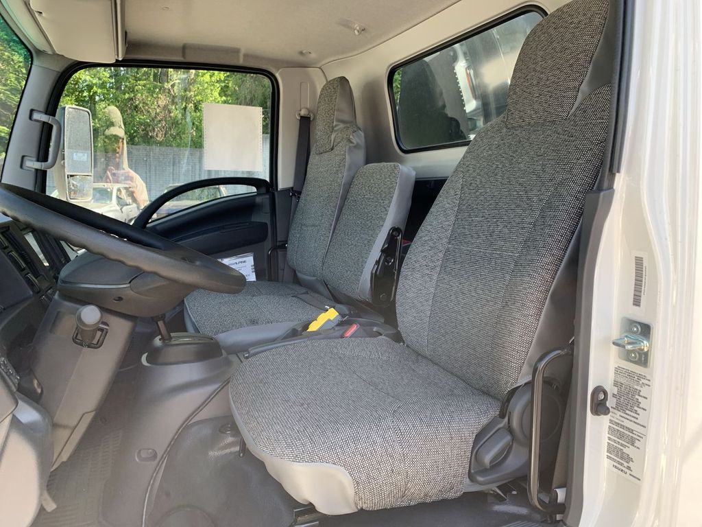 2024 Isuzu NPR HD