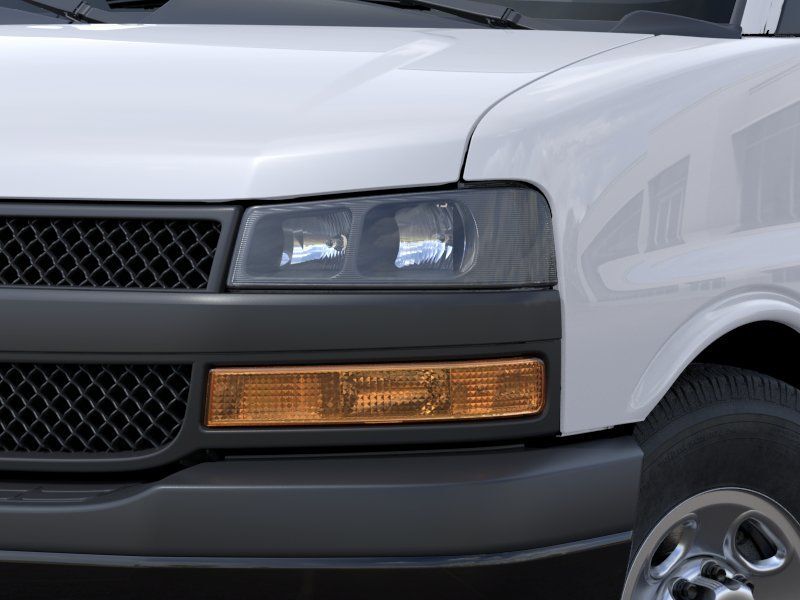 2025 Chevrolet EXPRESS 2500