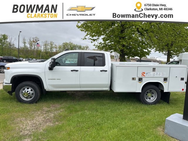 Photo of 2025 Chevrolet Silverado 3500