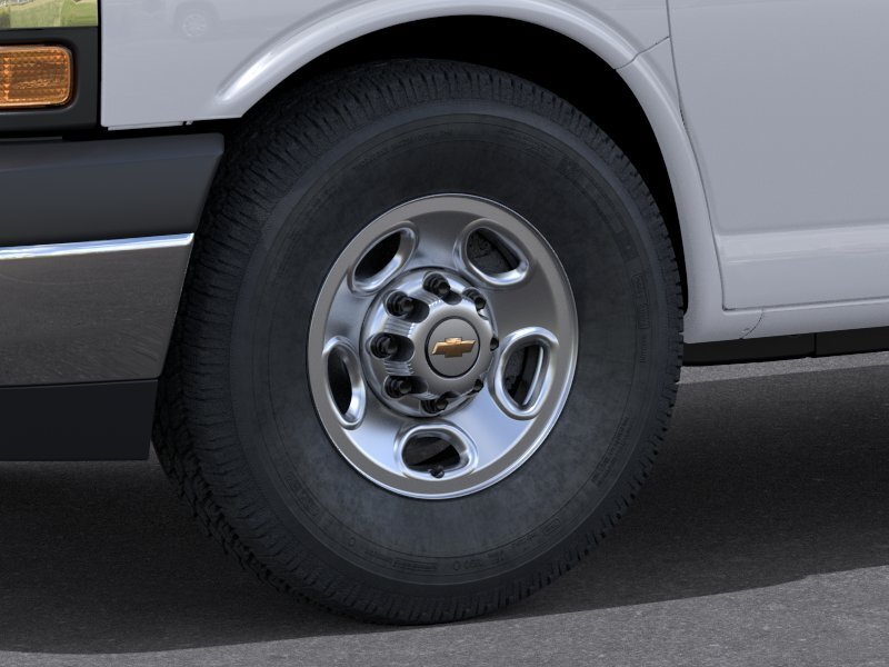 2027 Chevrolet EXPRESS 2500