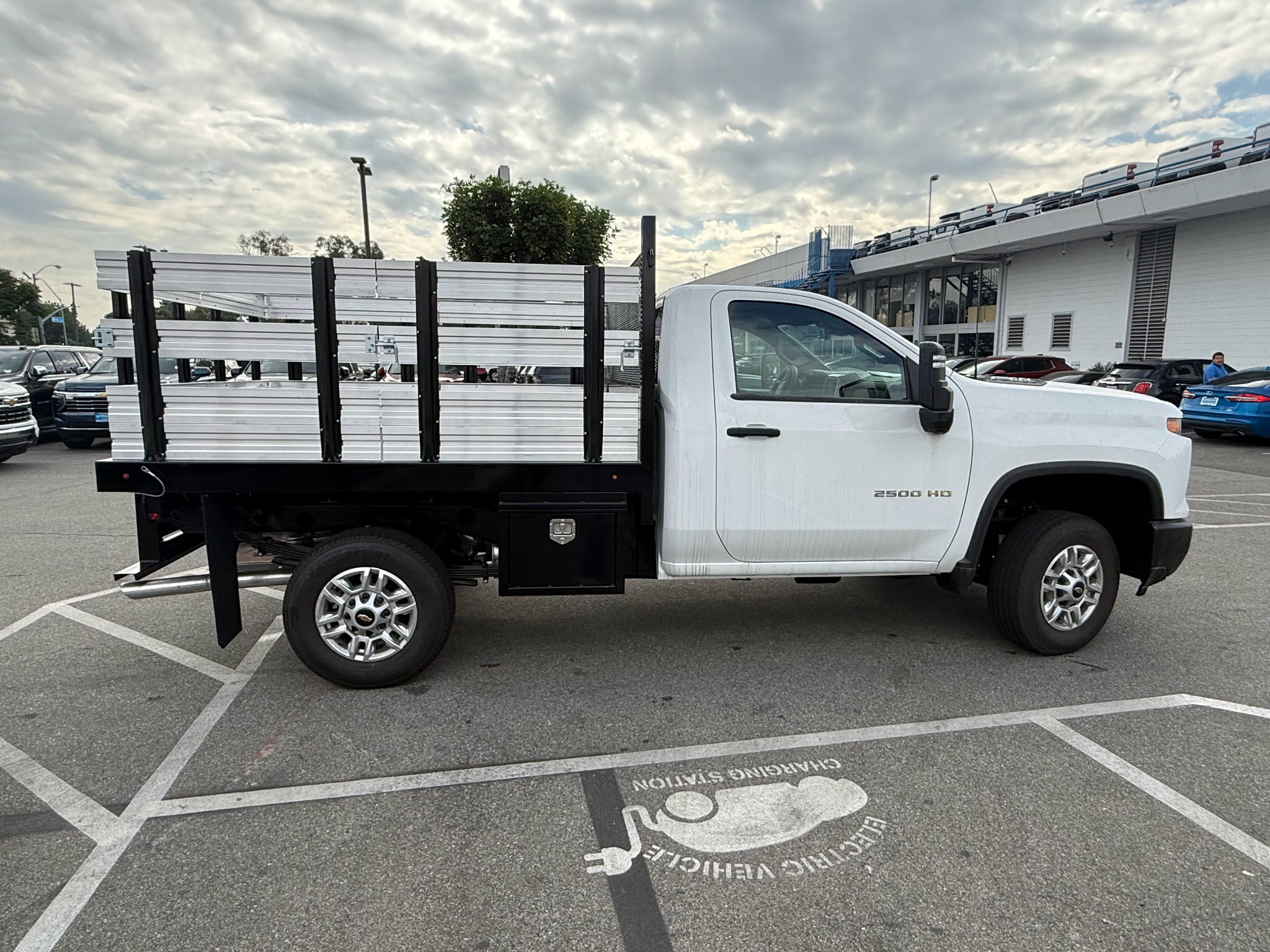 Photo of a 2025 Chevrolet SILVERADO 2500