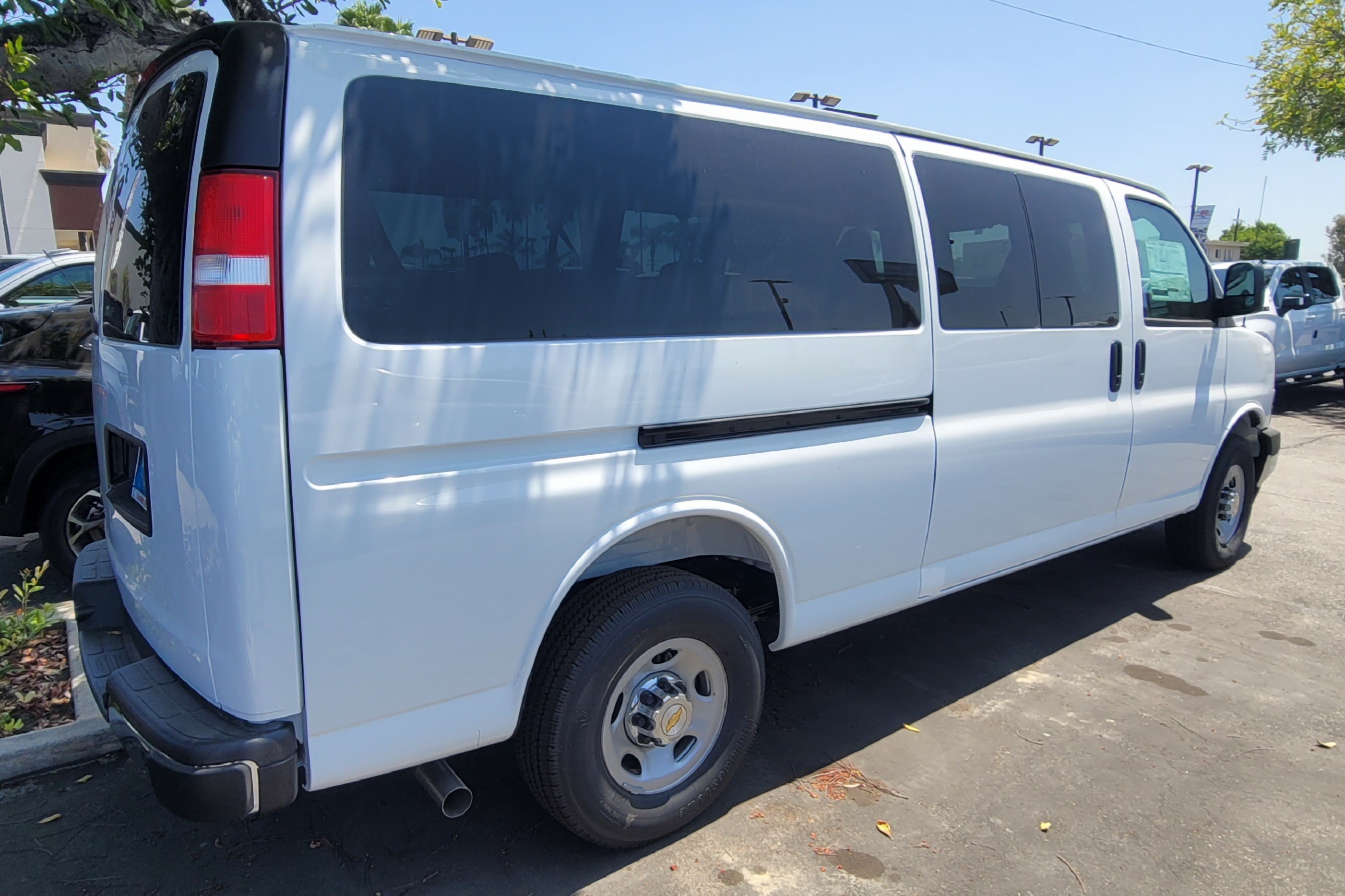 2026 Chevrolet Express G3500