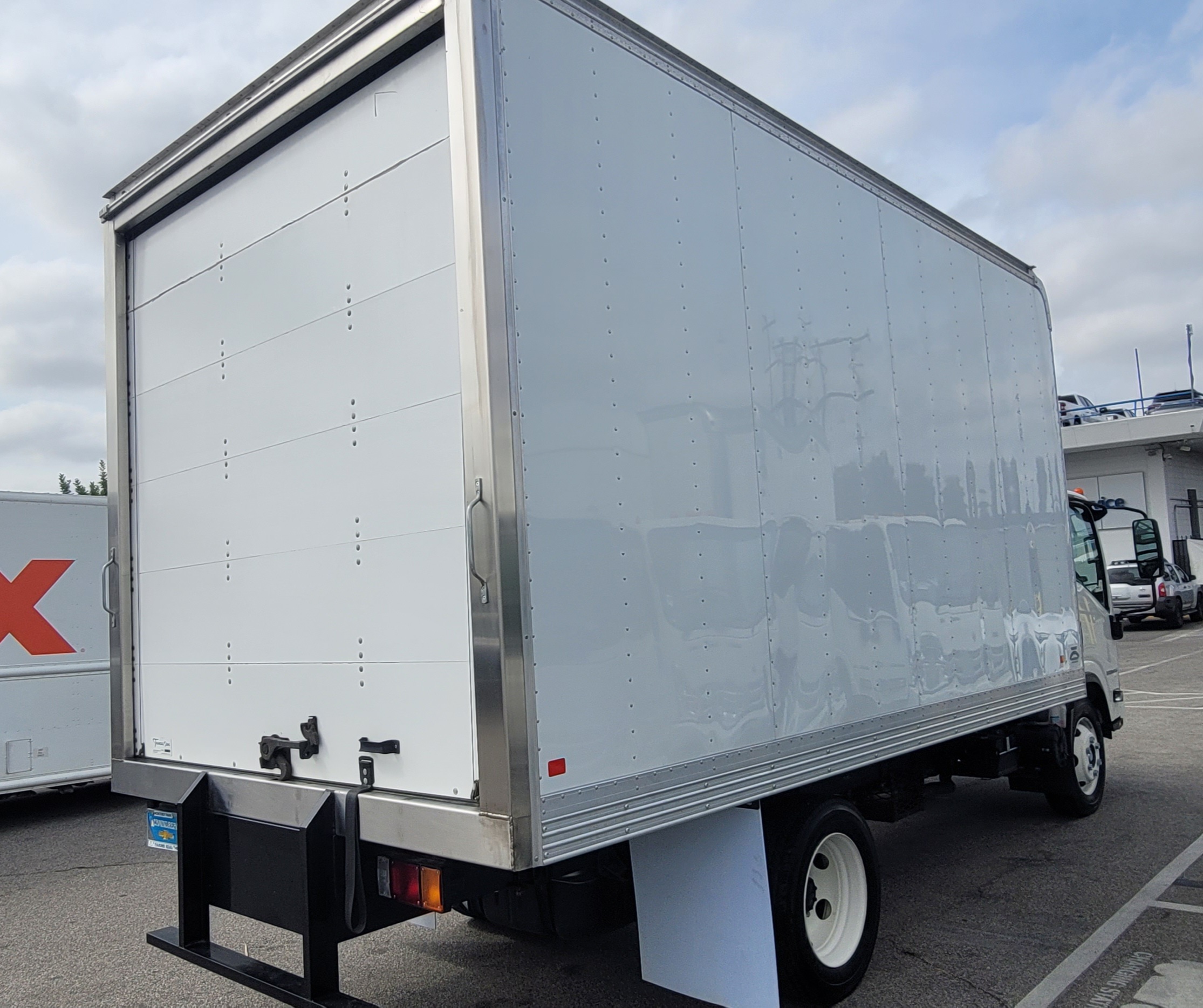 2025 Chevrolet 5500XG
