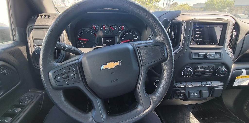 2025 Chevrolet Silverado