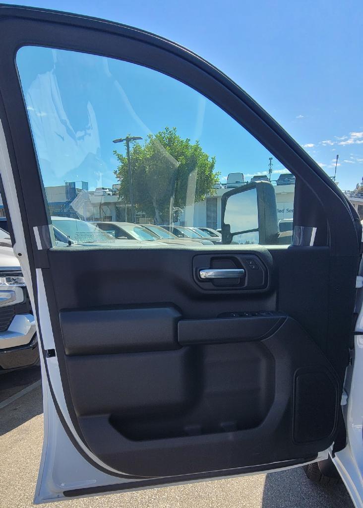 2025 Chevrolet Silverado