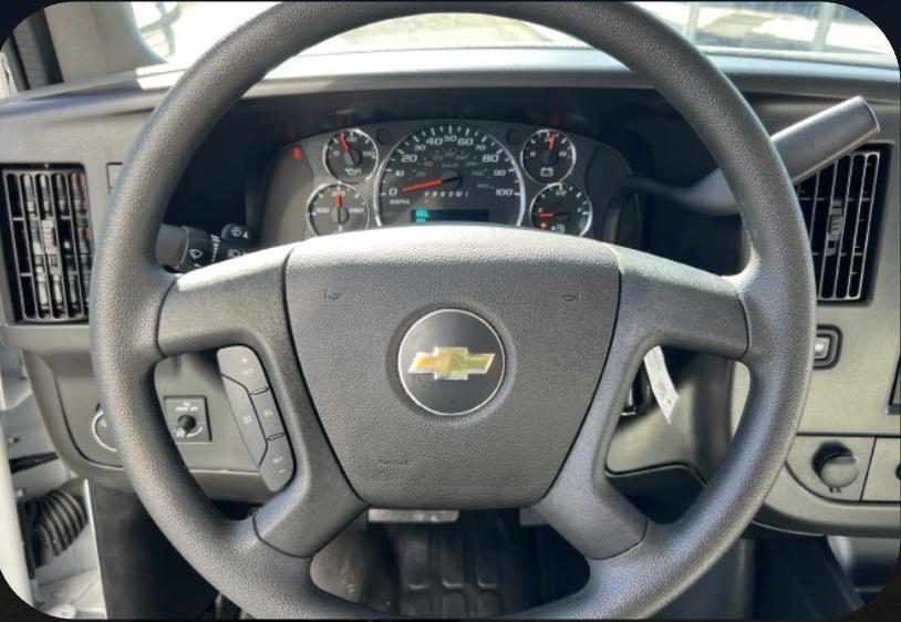 2025 Chevrolet EXPRESS G4500