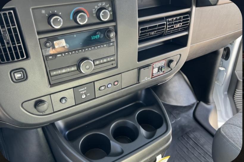 2025 Chevrolet EXPRESS G4500