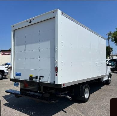 2025 Chevrolet EXPRESS G4500