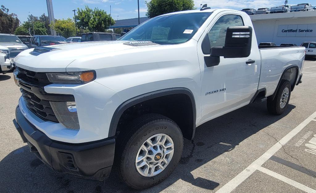 2025 Chevrolet SILVERADO