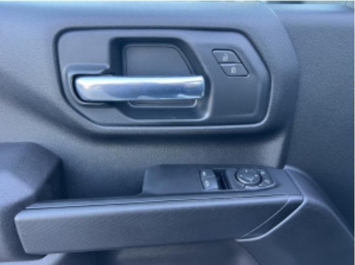 2025 Chevrolet SILVERADO