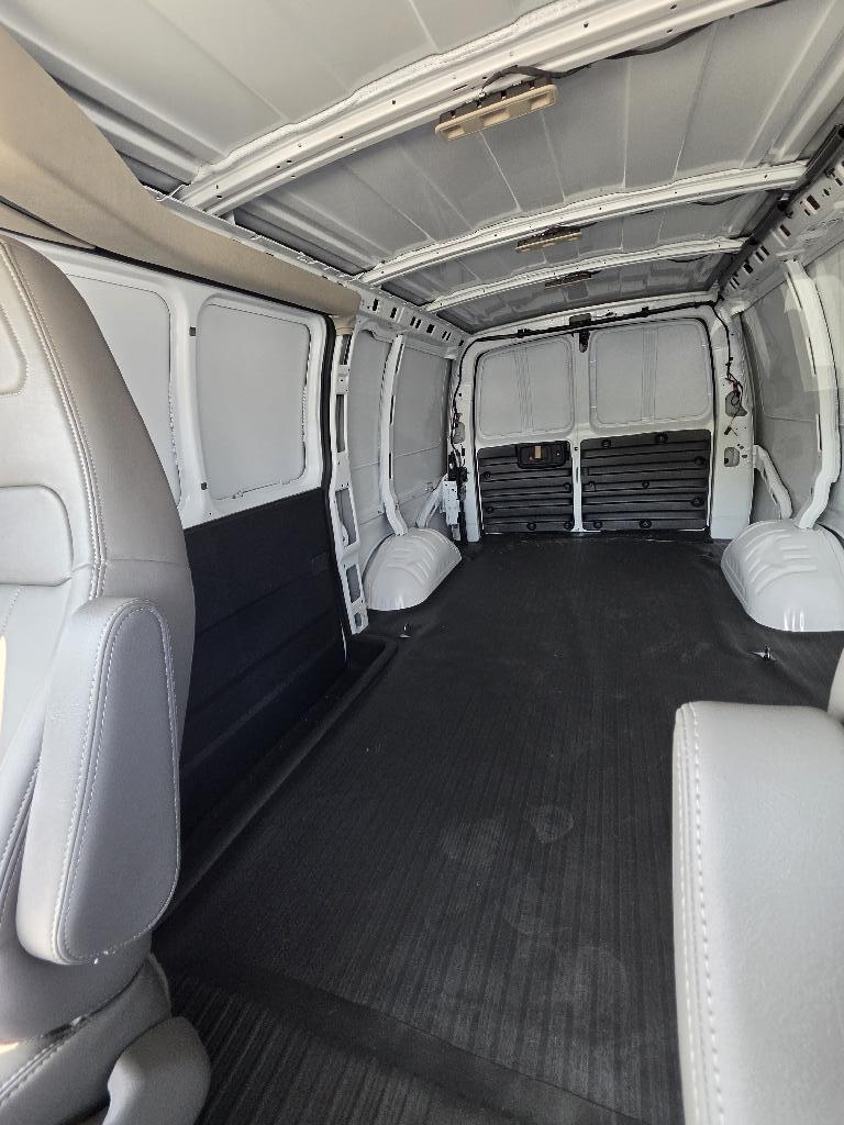 2026 Chevrolet EXPRESS G2500