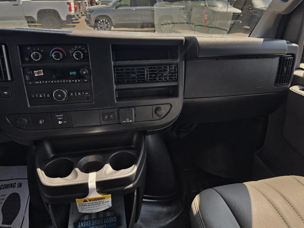 2026 Chevrolet EXPRESS G2500