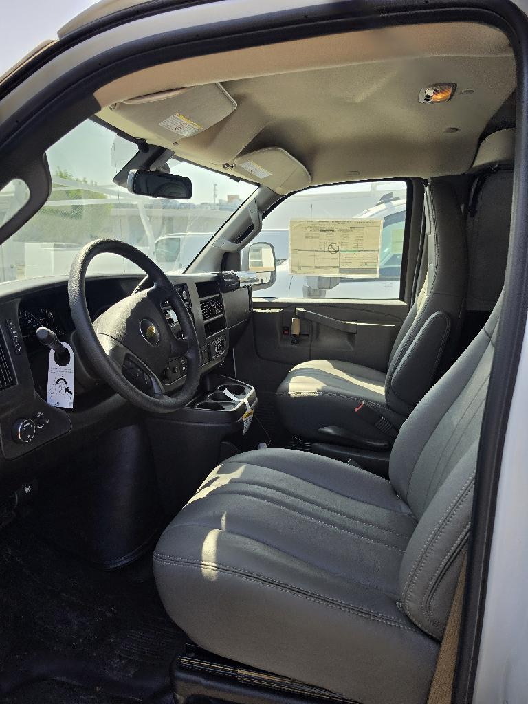 2026 Chevrolet Express G3500