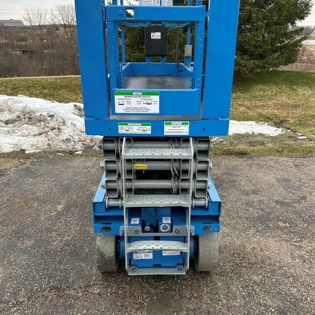 2015 Genie GS-2632